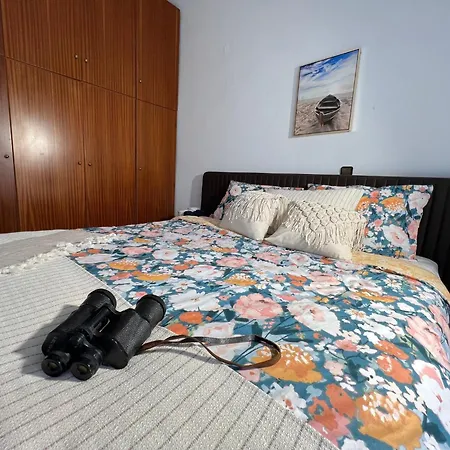 Elia Apartment *